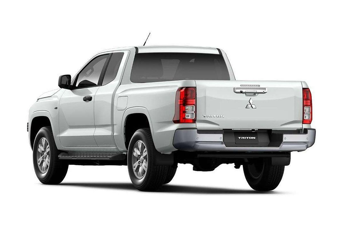 2025 Mitsubishi Triton GLX+ MV 4X4