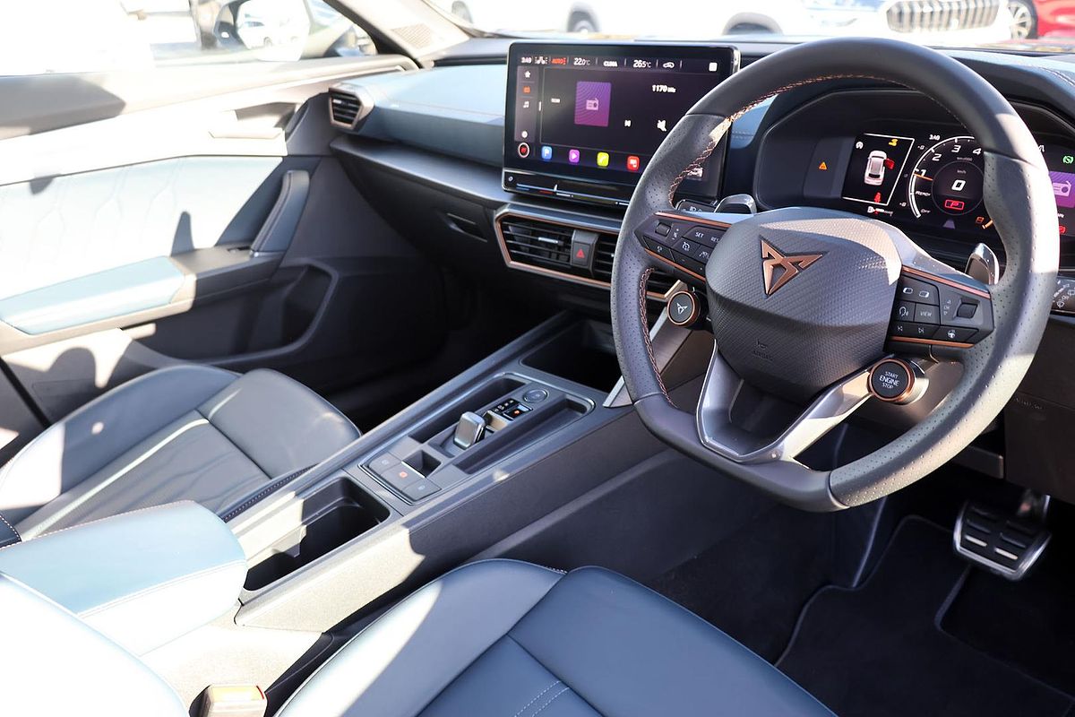 2024 CUPRA Formentor VZx KM