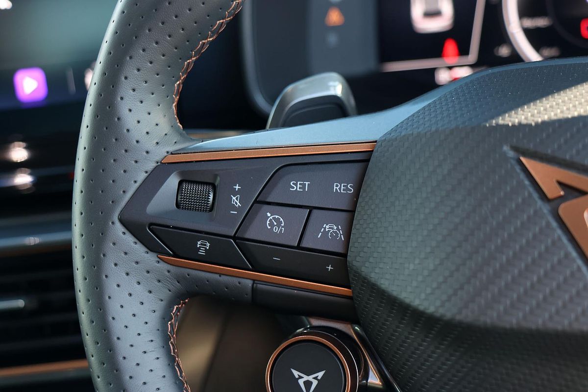 2024 CUPRA Formentor VZx KM