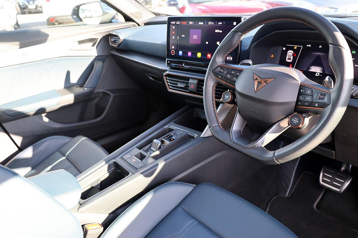 2024 CUPRA Formentor VZx KM
