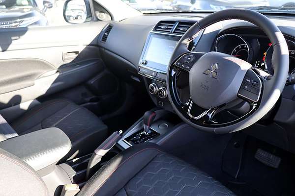 2025 Mitsubishi ASX MR XD