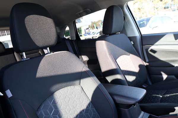 2025 Mitsubishi ASX MR XD