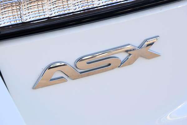2025 Mitsubishi ASX MR XD