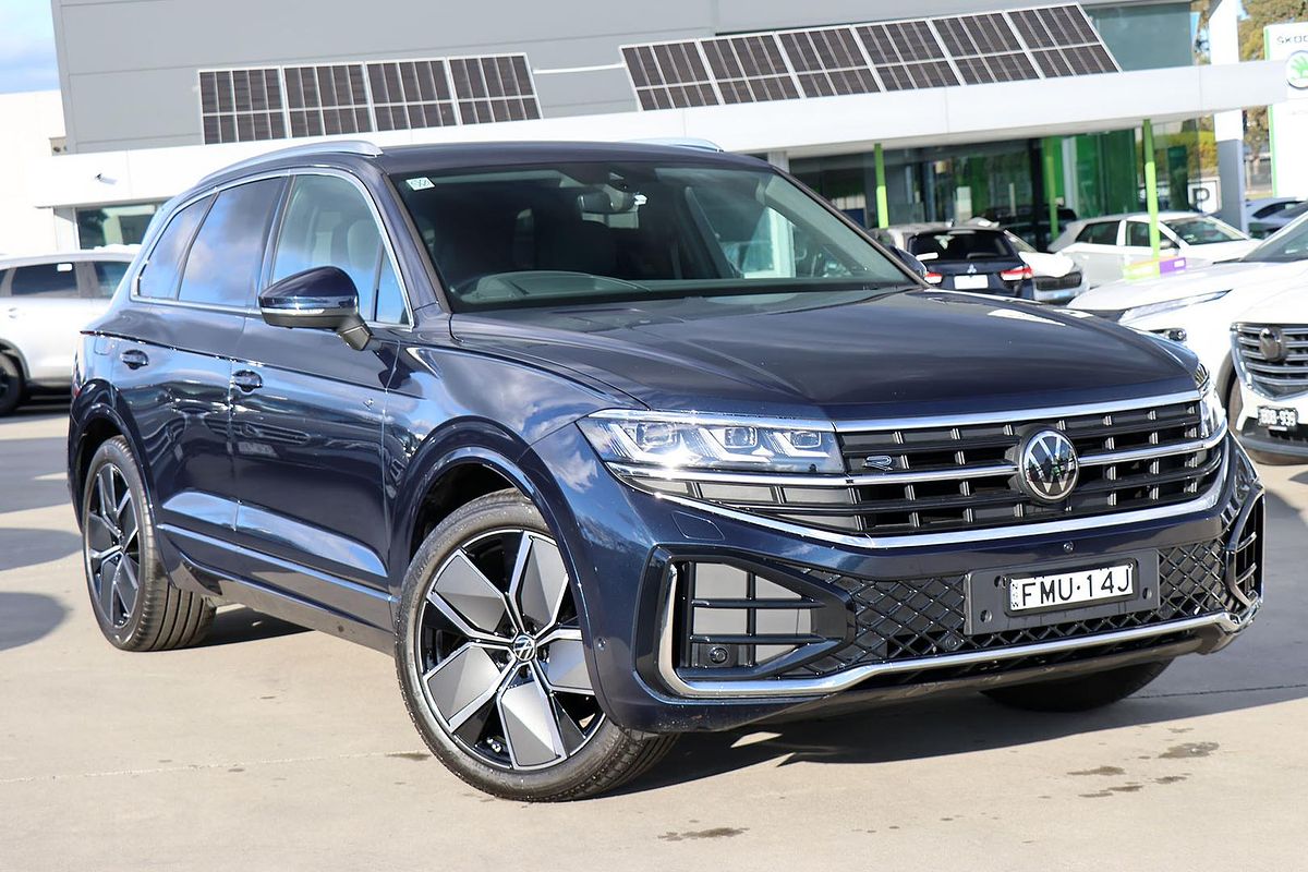 2024 Volkswagen Touareg 210TDI R-Line RC