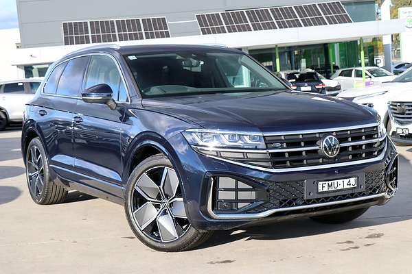 2024 Volkswagen Touareg 210TDI R-Line RC