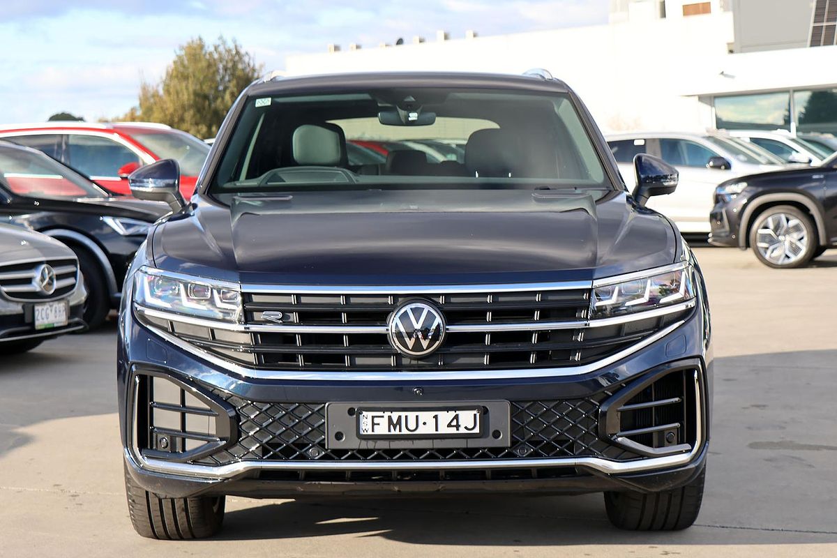 2024 Volkswagen Touareg 210TDI R-Line RC
