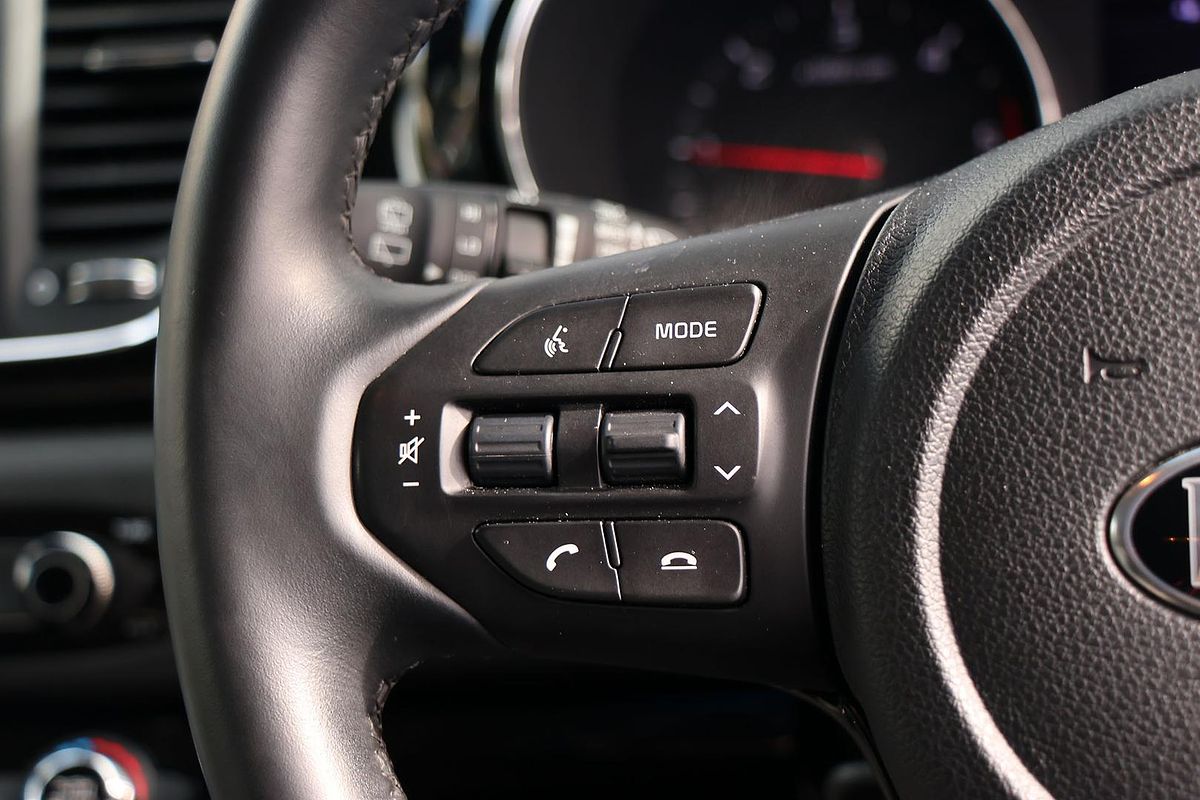 2019 Kia Carnival SLi YP