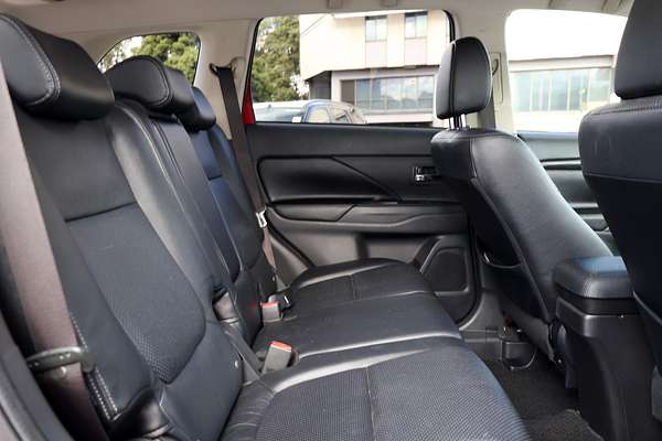 2015 Mitsubishi Outlander Aspire ZJ