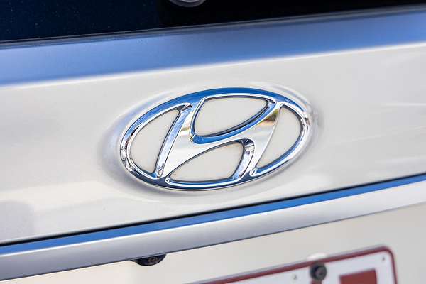 2020 Hyundai Santa Fe Highlander TM.2