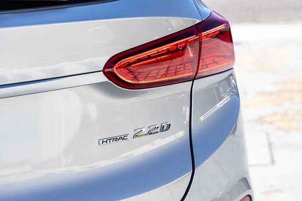 2020 Hyundai Santa Fe Highlander TM.2