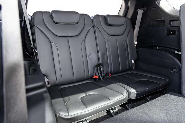2020 Hyundai Santa Fe Highlander TM.2