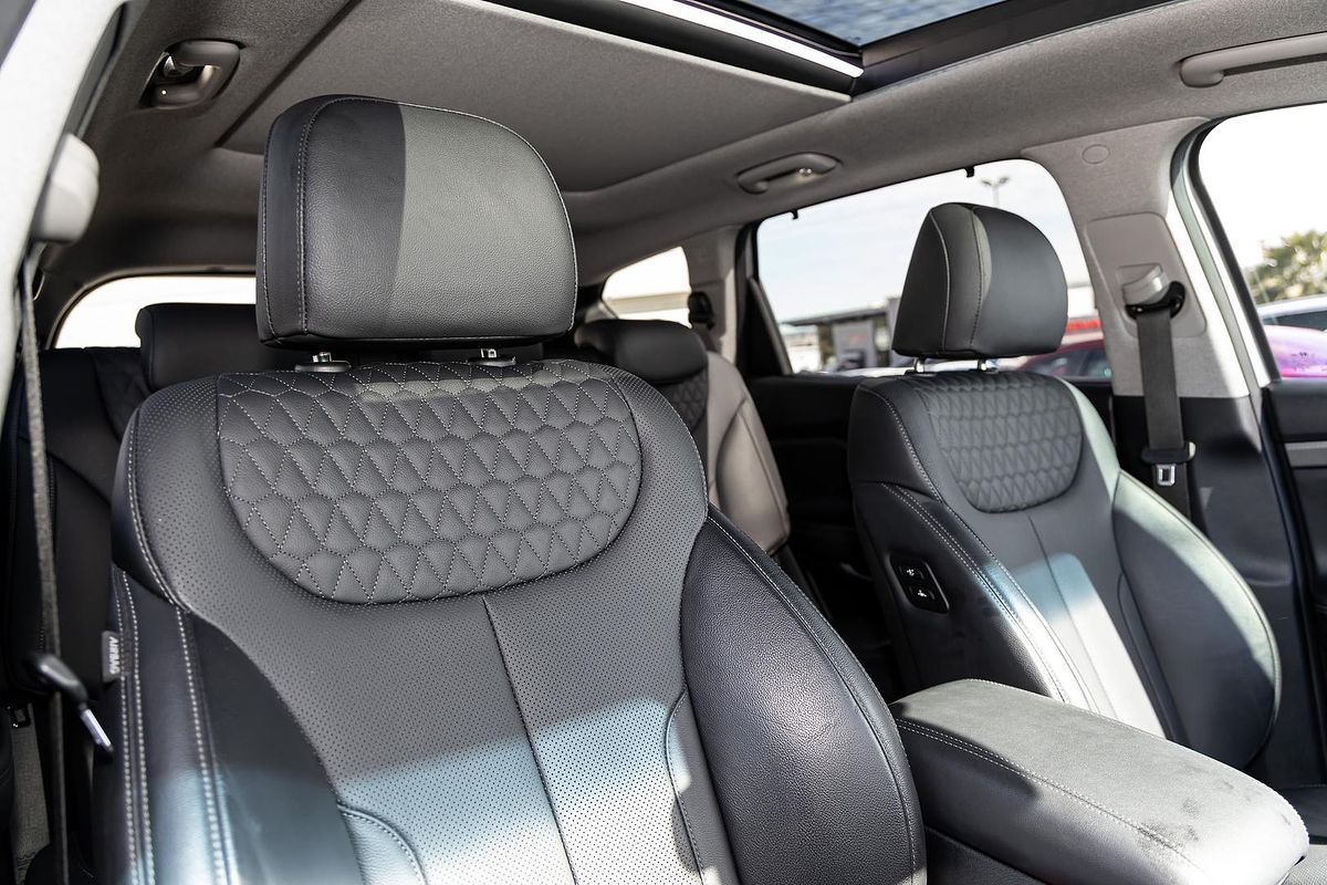 2020 Hyundai Santa Fe Highlander TM.2