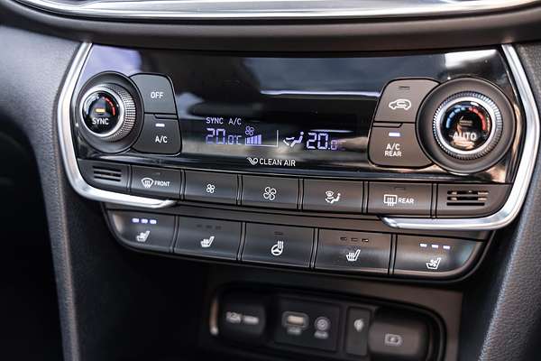 2020 Hyundai Santa Fe Highlander TM.2