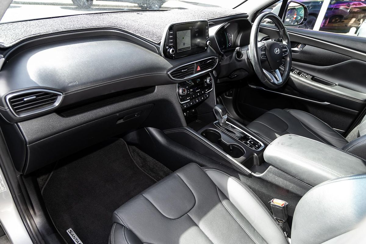 2020 Hyundai Santa Fe Highlander TM.2