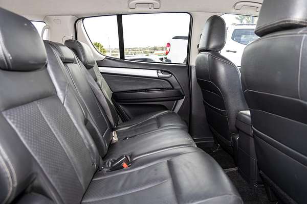 2016 Isuzu MU-X LS-T