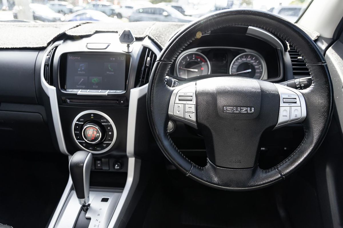 2016 Isuzu MU-X LS-T