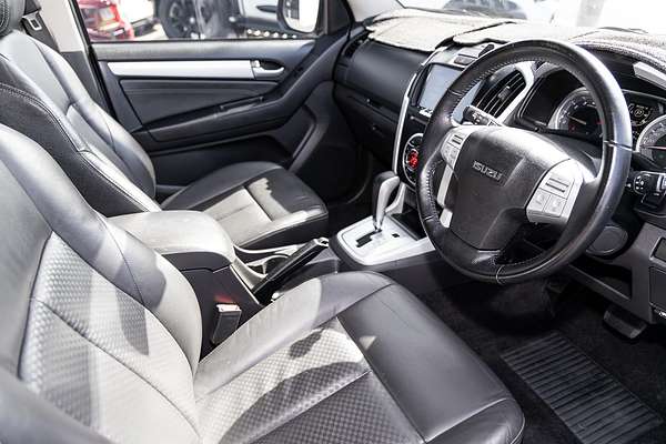 2016 Isuzu MU-X LS-T