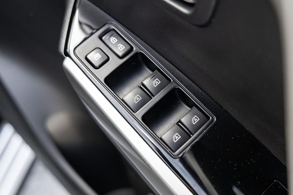 2020 Mitsubishi Pajero Sport GLX QF