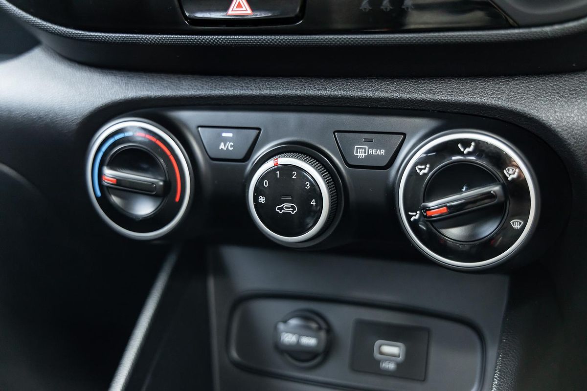 2019 Hyundai Venue Active QX