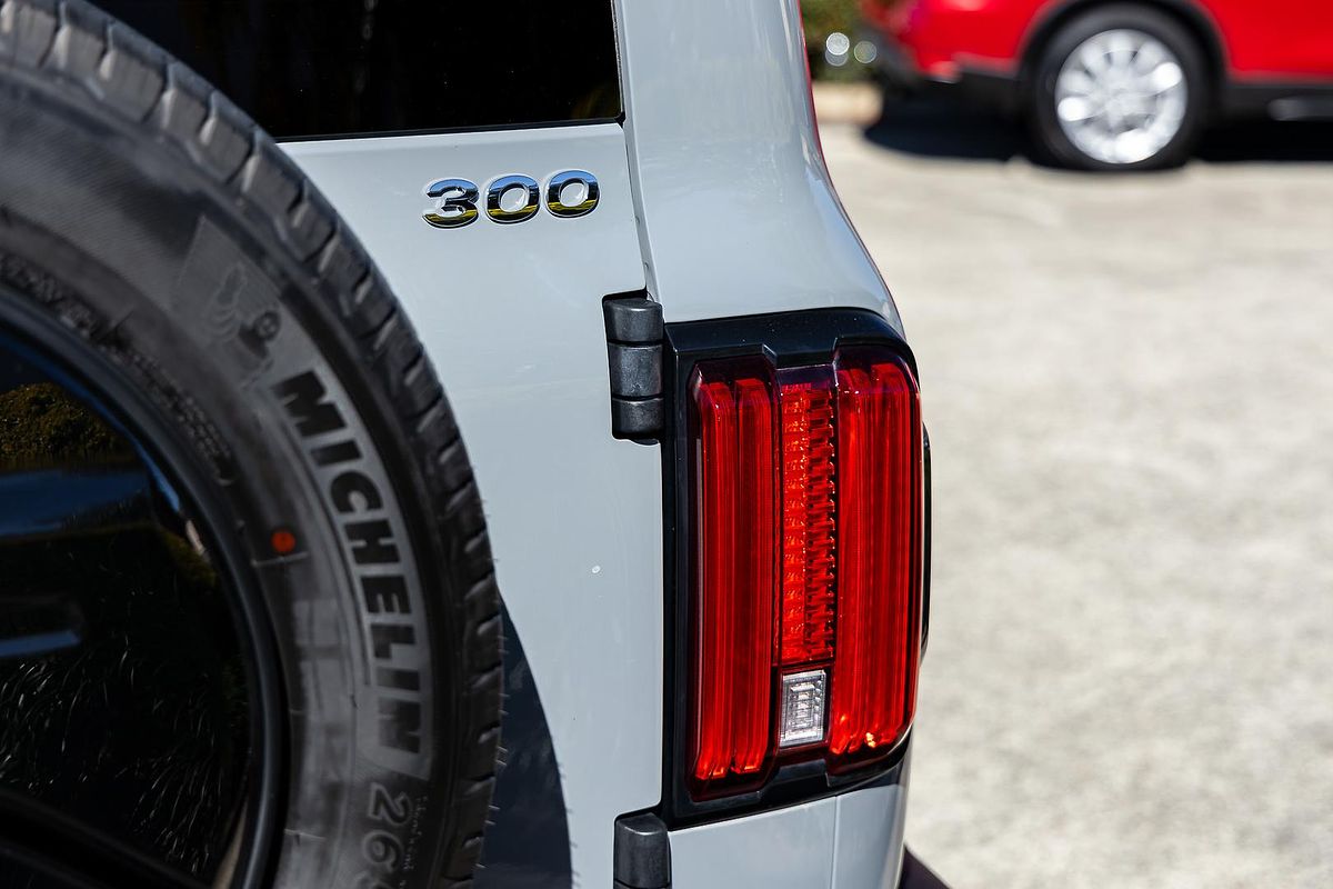 2023 GWM Tank 300 Ultra Hybrid P01
