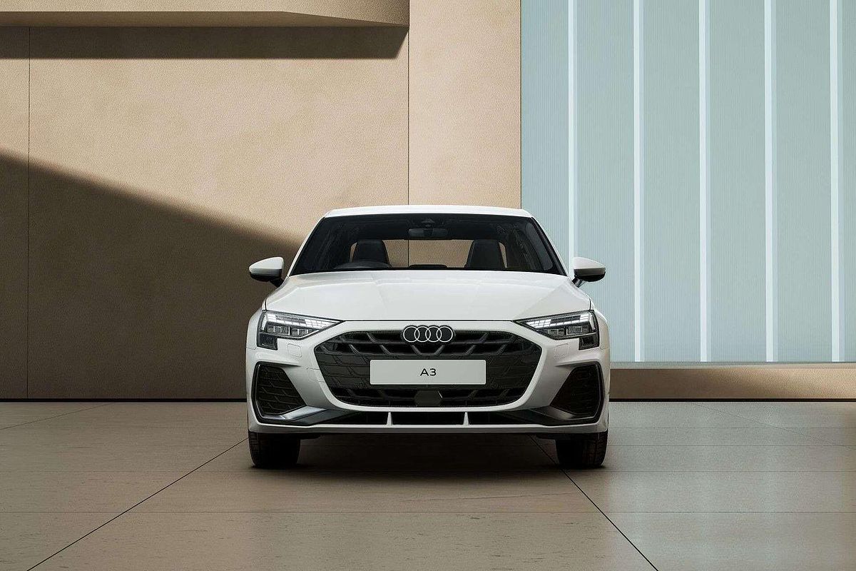 2024 Audi A3 35 TFSI S line GY