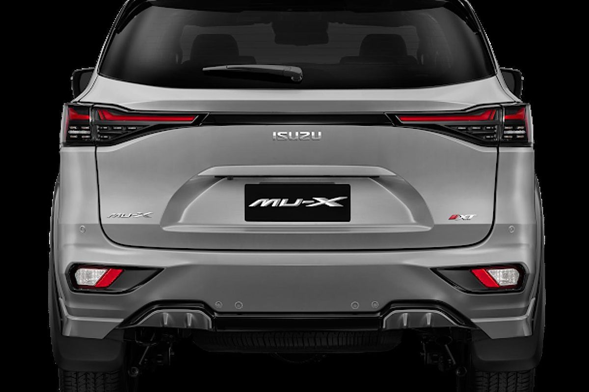 2025 Isuzu MU-X X-TERRAIN