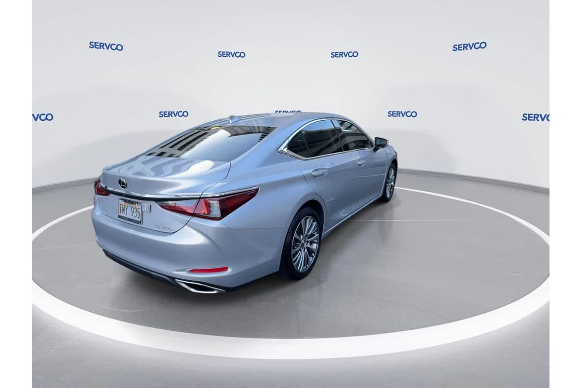 2019 Lexus ES Luxury