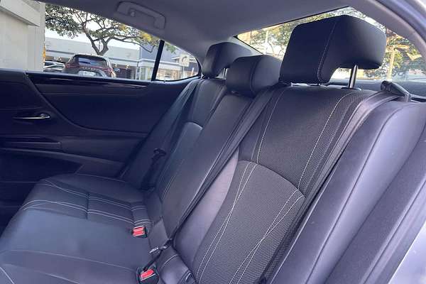 2019 Lexus ES Luxury