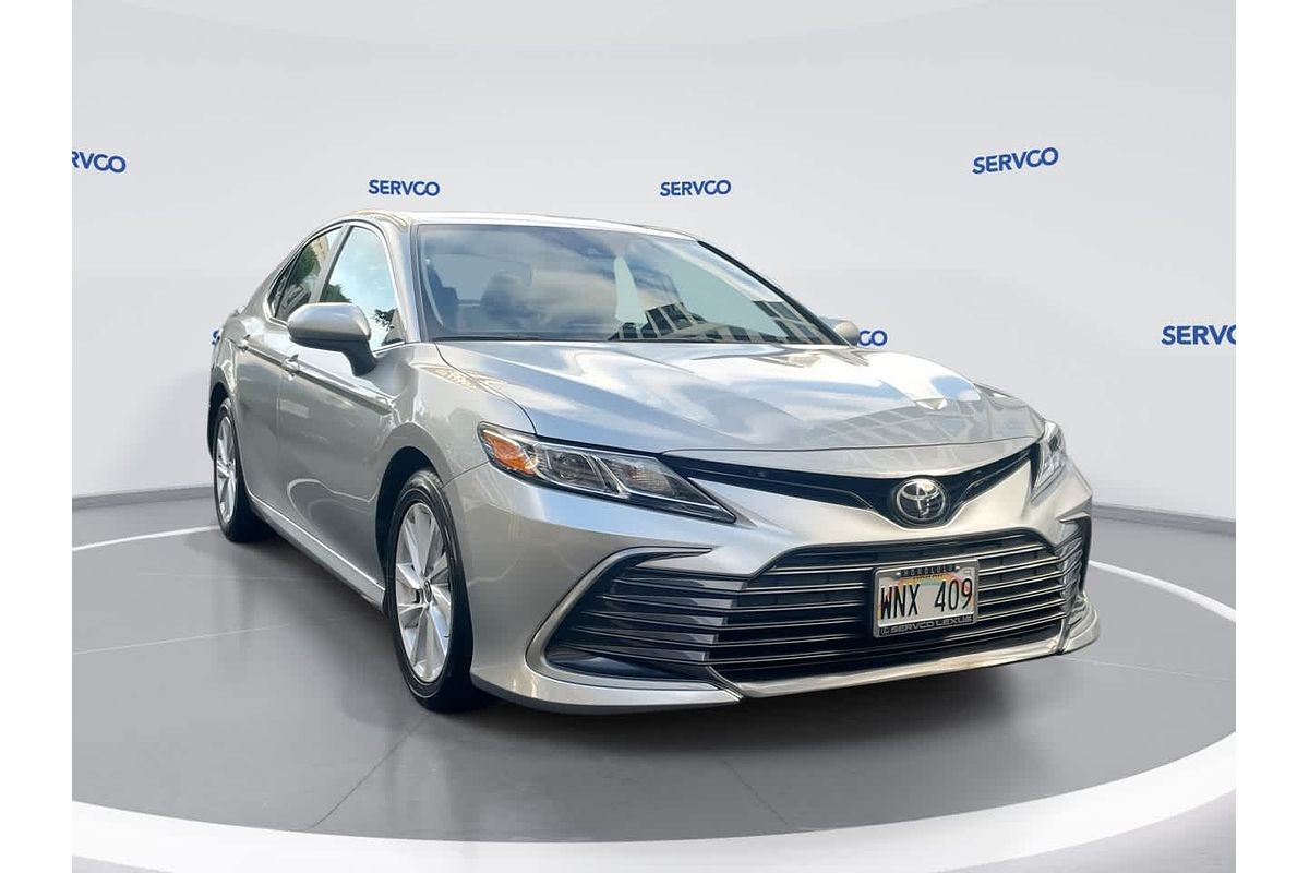 2022 Toyota Camry LE
