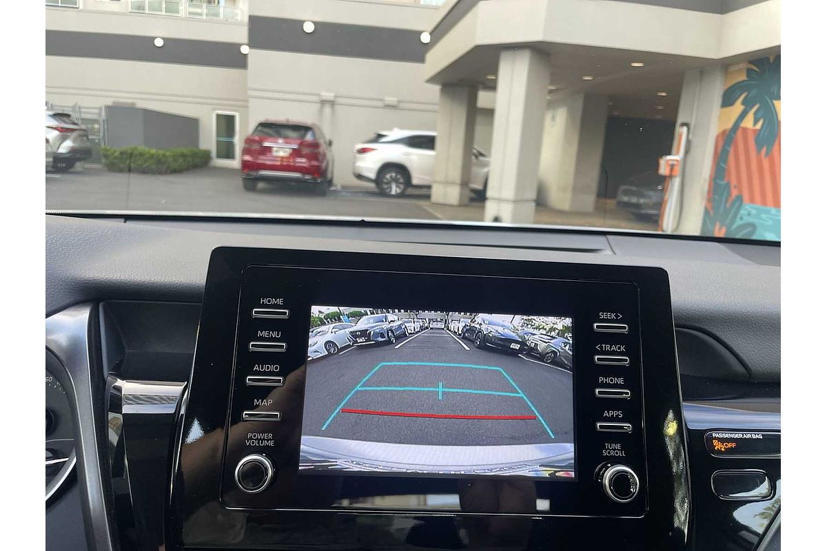 2022 Toyota Camry LE