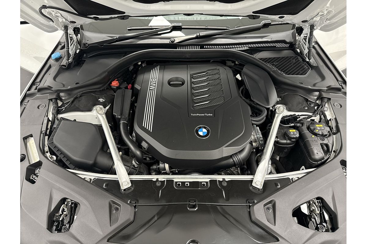 2019 BMW 8 Series 840i M Sport G15