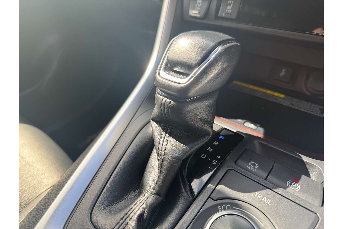 2020 Toyota RAV4 Cruiser AXAH54R