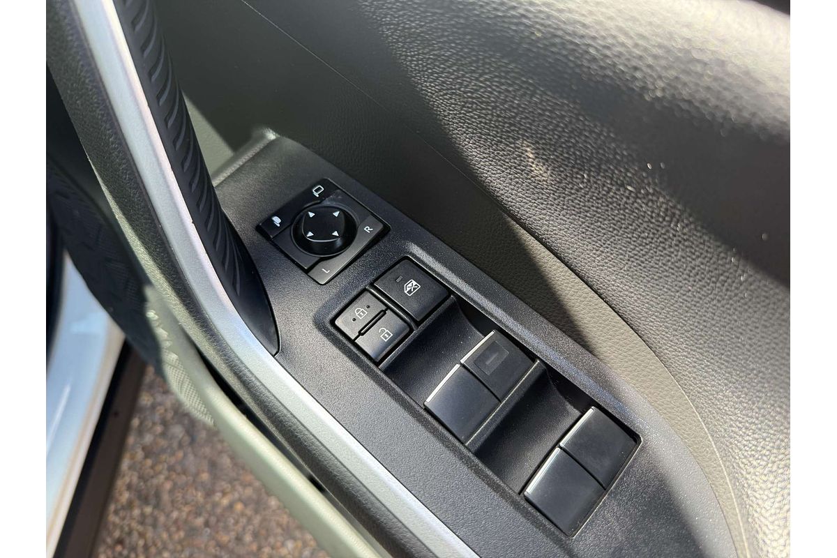 2020 Toyota RAV4 Cruiser AXAH54R