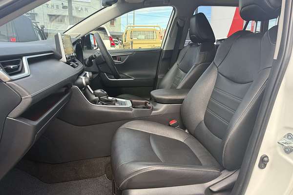 2020 Toyota RAV4 Cruiser AXAH54R