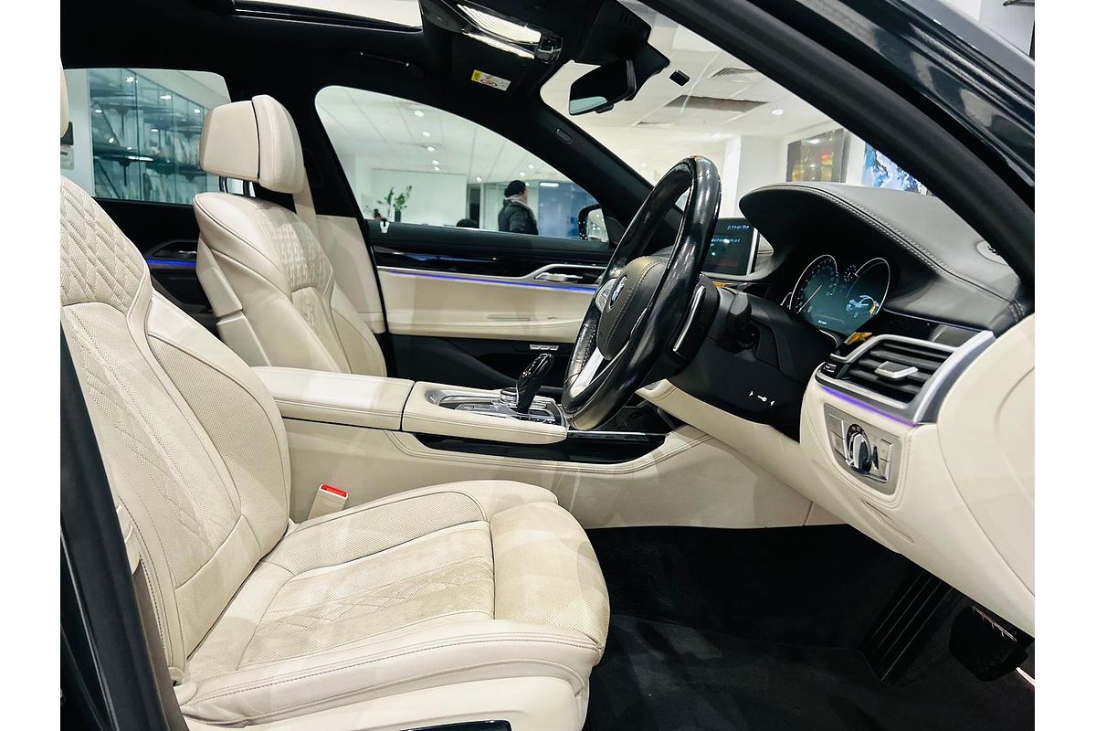 2018 BMW 7 Series 740i G11
