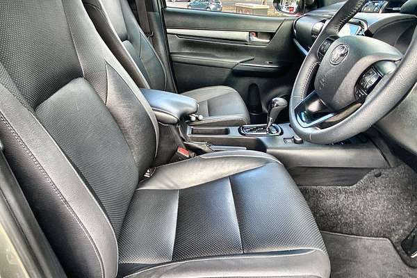 2024 Toyota Hilux Rogue 48V GUN126R 4X4