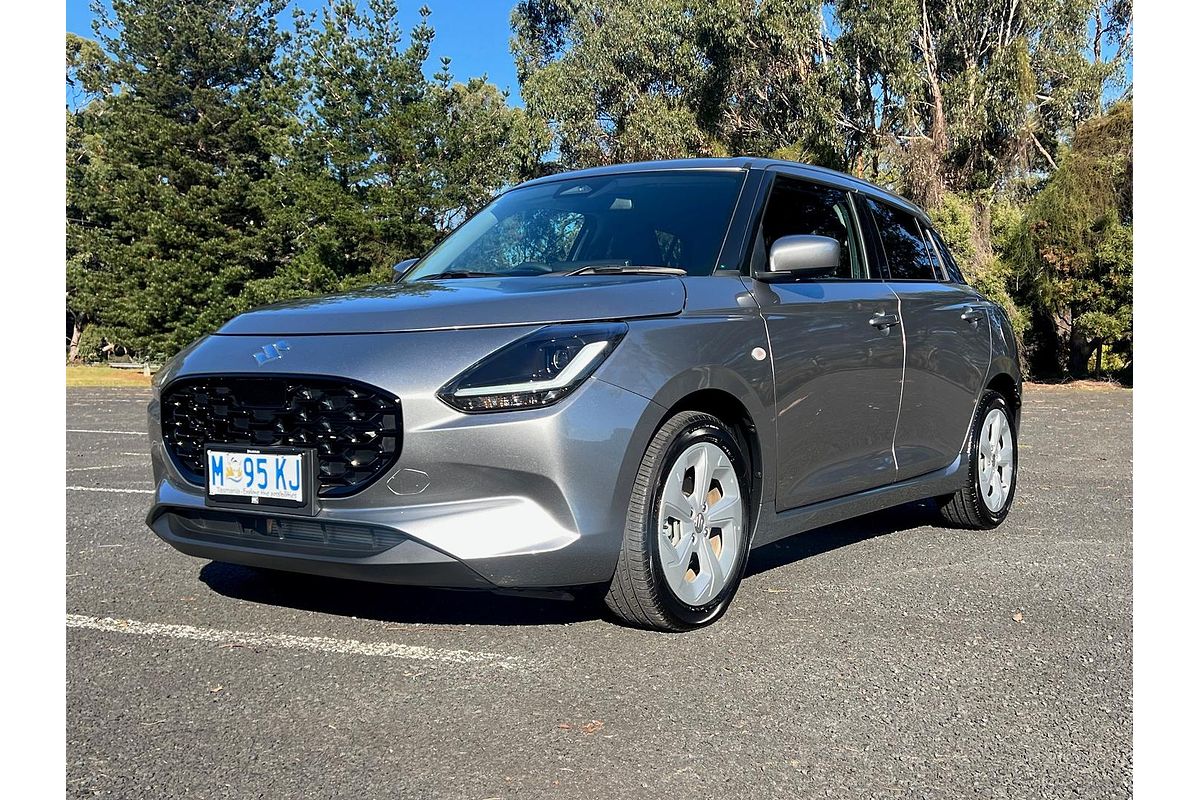 2024 Suzuki Swift Hybrid UZ