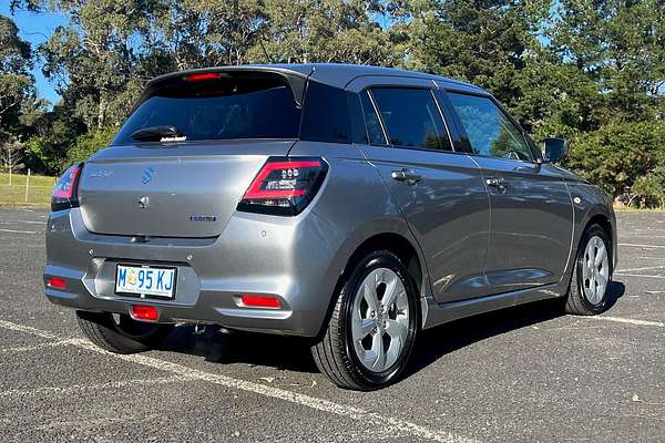 2024 Suzuki Swift Hybrid UZ