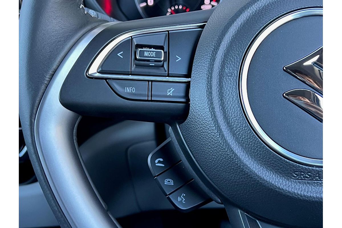 2024 Suzuki Swift Hybrid UZ