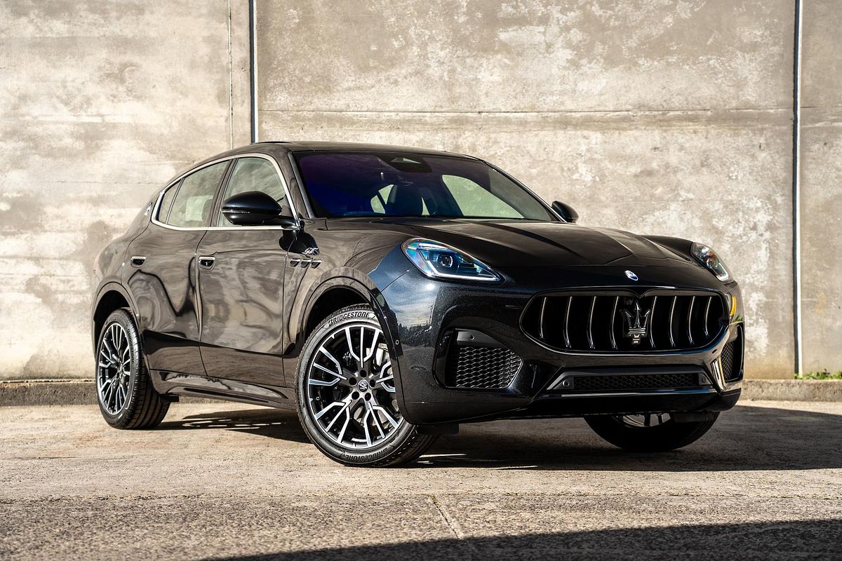 2024 Maserati Grecale GT M182