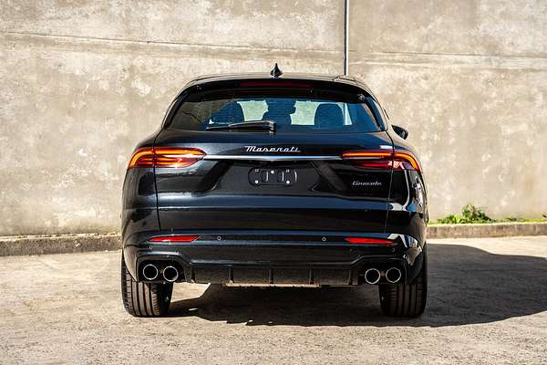 2024 Maserati Grecale GT M182