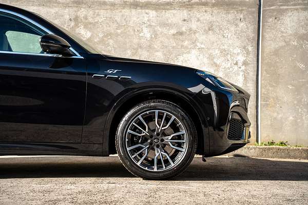 2024 Maserati Grecale GT M182