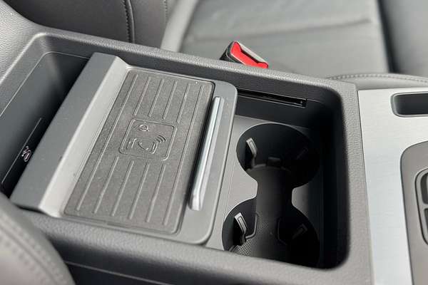 2025 Audi Q5 55 TFSI e S line FY