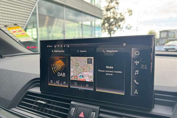 2025 Audi Q5 55 TFSI e S line FY