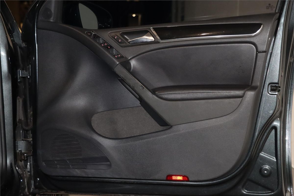 2011 Volkswagen Golf GTI VI
