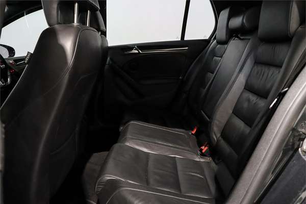 2011 Volkswagen Golf GTI VI