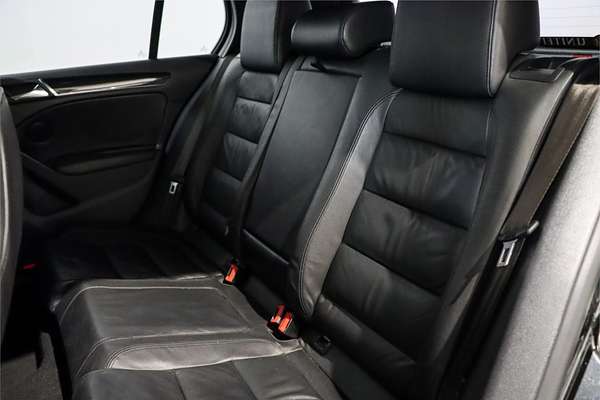 2011 Volkswagen Golf GTI VI