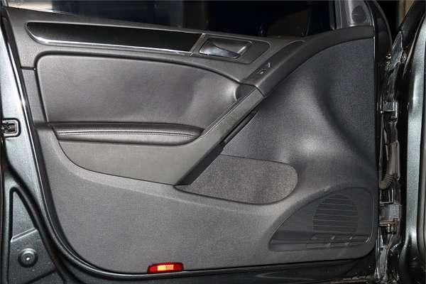 2011 Volkswagen Golf GTI VI