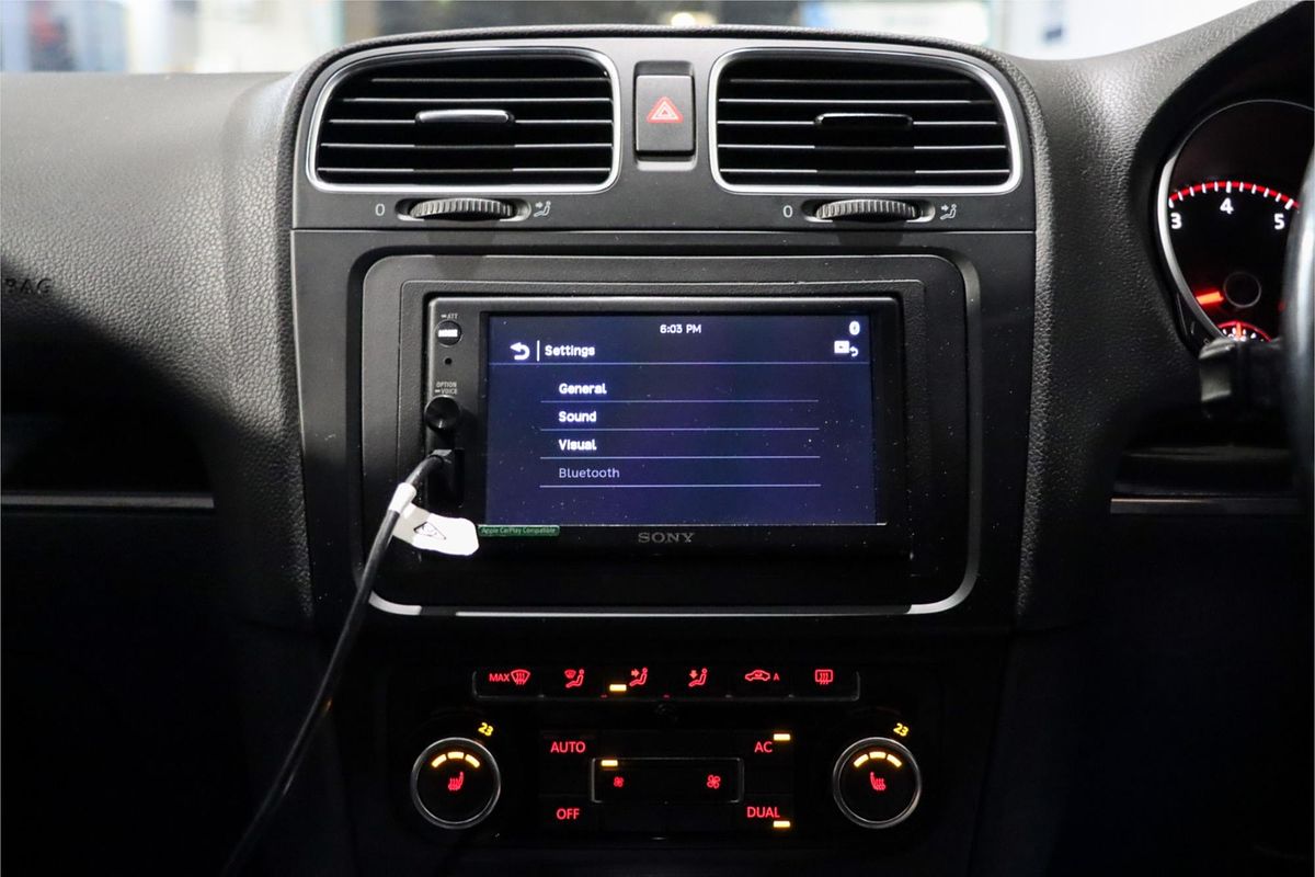 2011 Volkswagen Golf GTI VI
