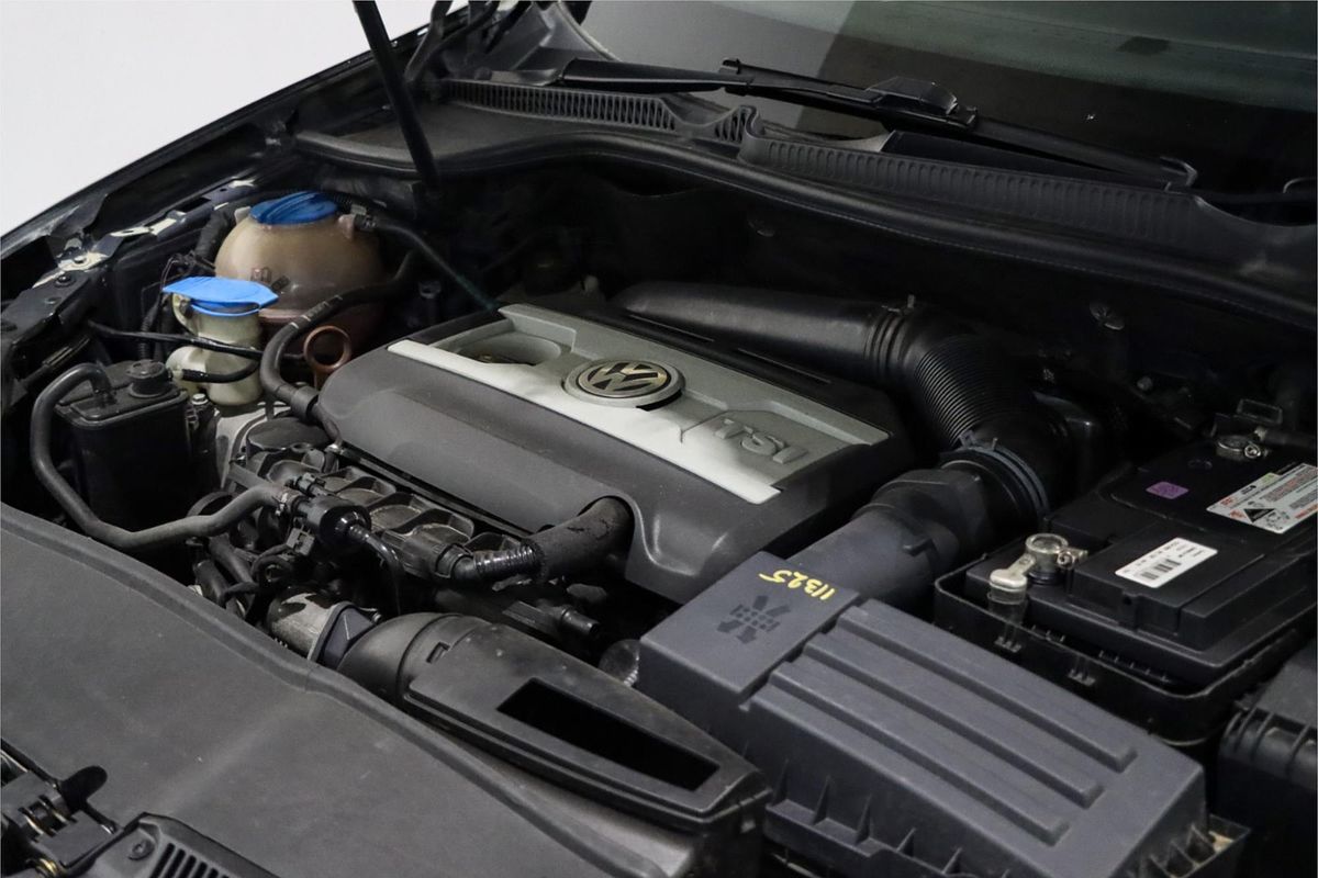 2011 Volkswagen Golf GTI VI